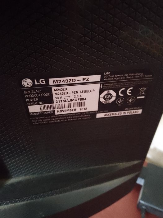 ЖК телевизор LG в отличном состоянии