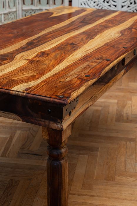 Stół lite drewno egzotyczne sheesham okucia kolonialne jadalnia salon