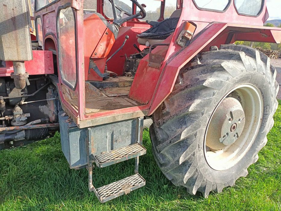 podest zetor konsola błotniki pedały kabrio 7211,7011,5211,5011,6011