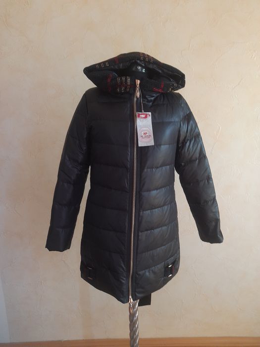 Жіноча зимово осіння куртка пуховик