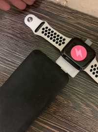 Зарядное устройство Apple Watch