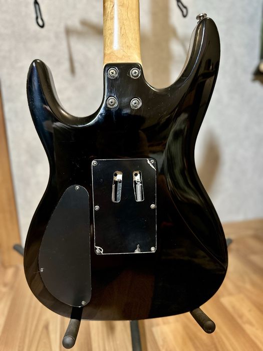 Електрогітара б/у KRAMER Striker KS211TBBF1