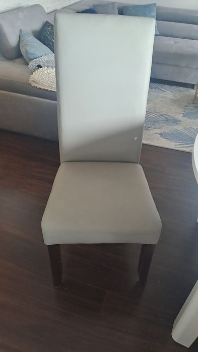 Krzesło 4 szt. szare, skora polecam!