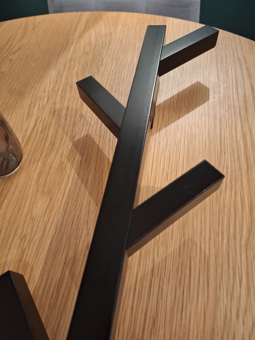 Wieszak ścienny IKEA TJUSIG czarny