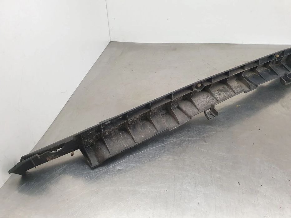 Guia de pára-choques trás central RENAULT Kangoo (KW0/1_)