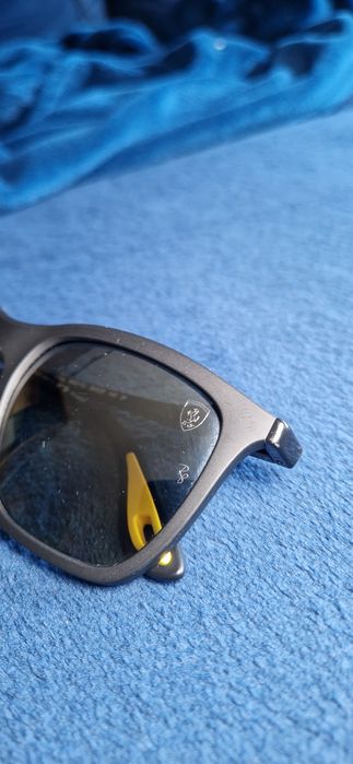 Okulary Przeciwsłoneczne Ray-Ban Ferrari Edycja Specjalna Klasyka