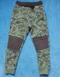 Spodnie dresowe chłopięce ze Smyka