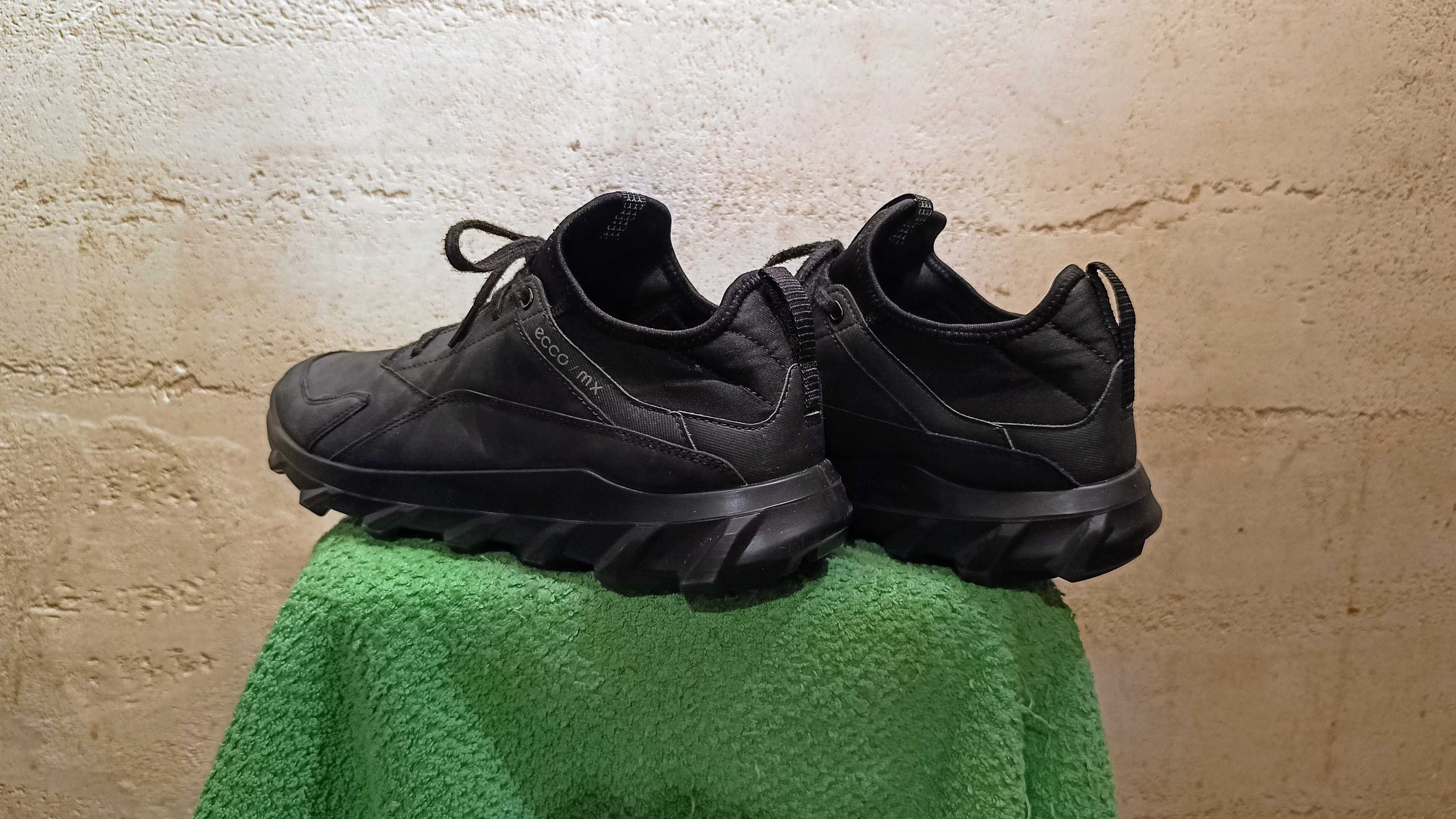 Męskie sneakersy ECCO MX r.43 skóra stan bardzo dobry