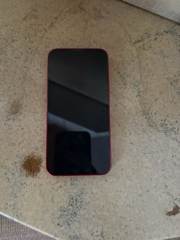 iPhone 13 mini czerwony