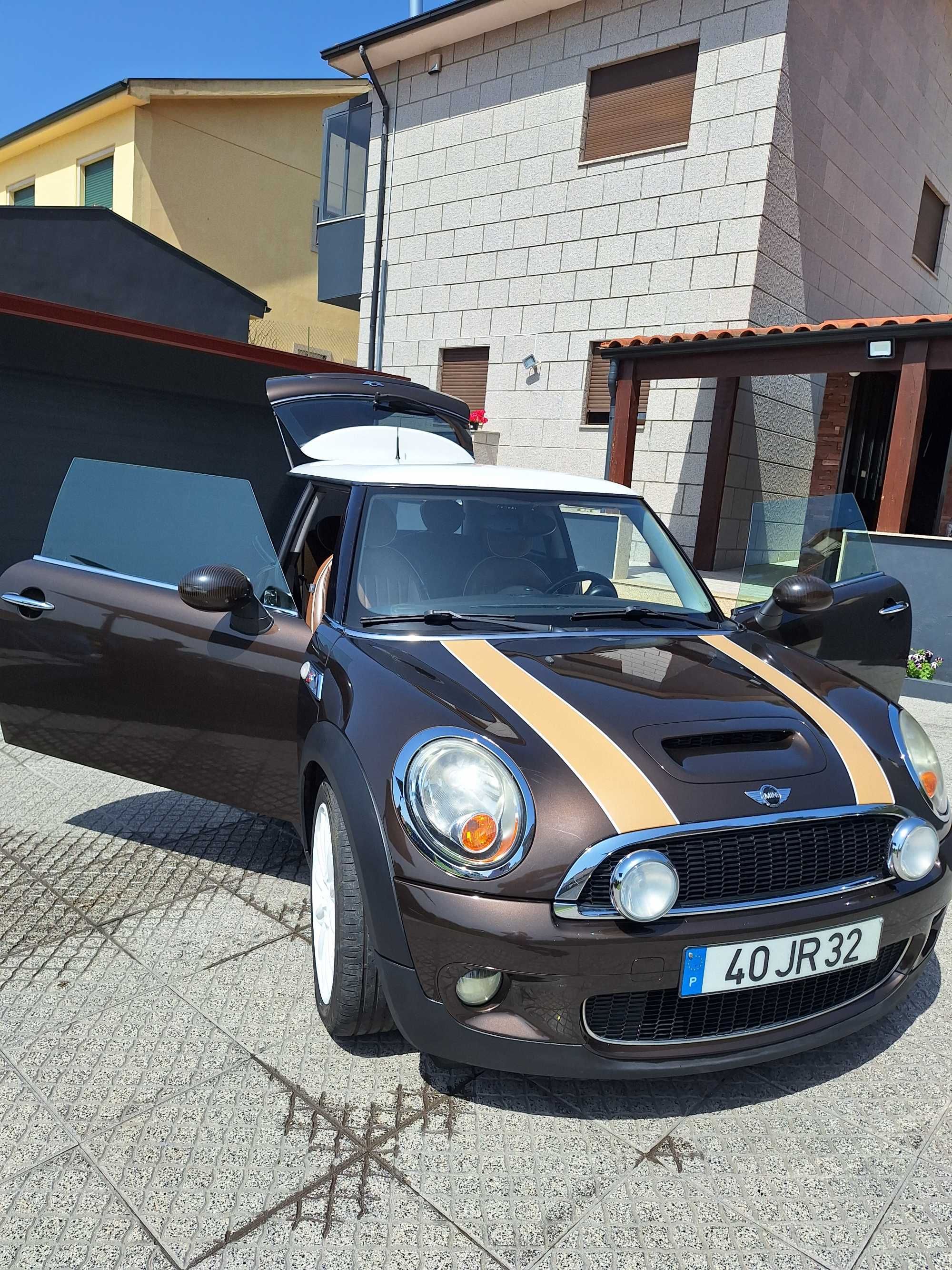 Mini cooper mayfair 50 anos