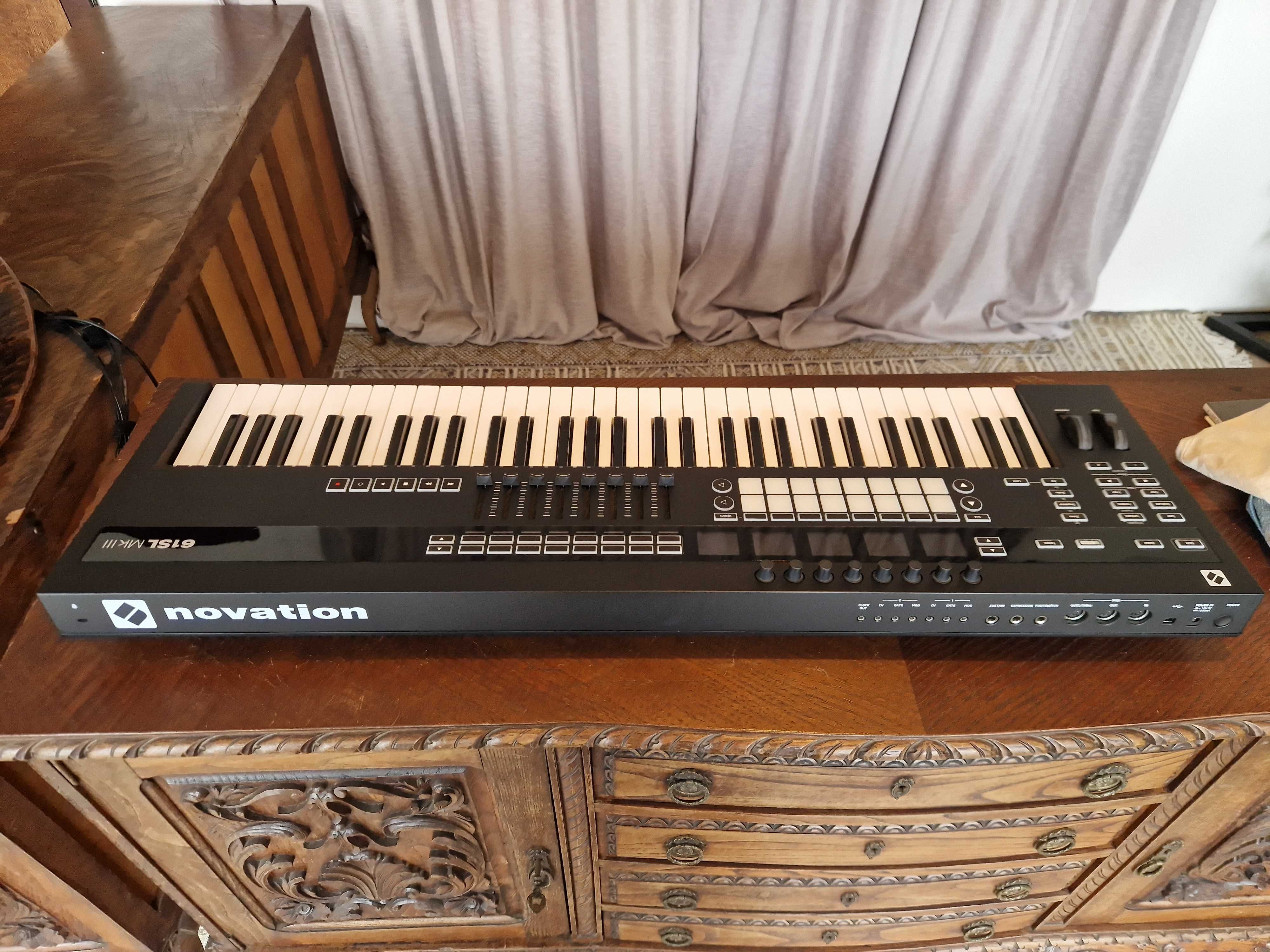 Novation 61SL MK3