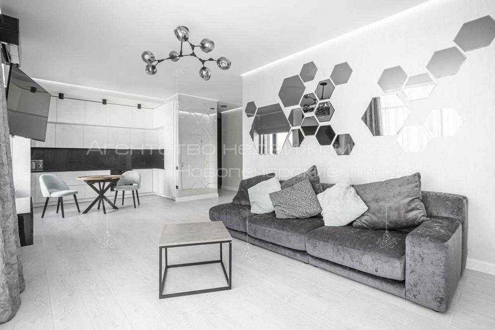 Аренда 2х комн ЖК Новопечерские Липки 78м2 Драгомирова Верхогляда