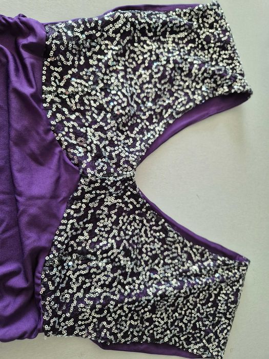 Fioletowa wieczorowa sukienka cekiny dopasowana r. 34 (XS)