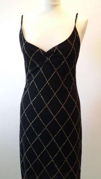 Vestido preto com brilhantes para senhora n.º 36/38