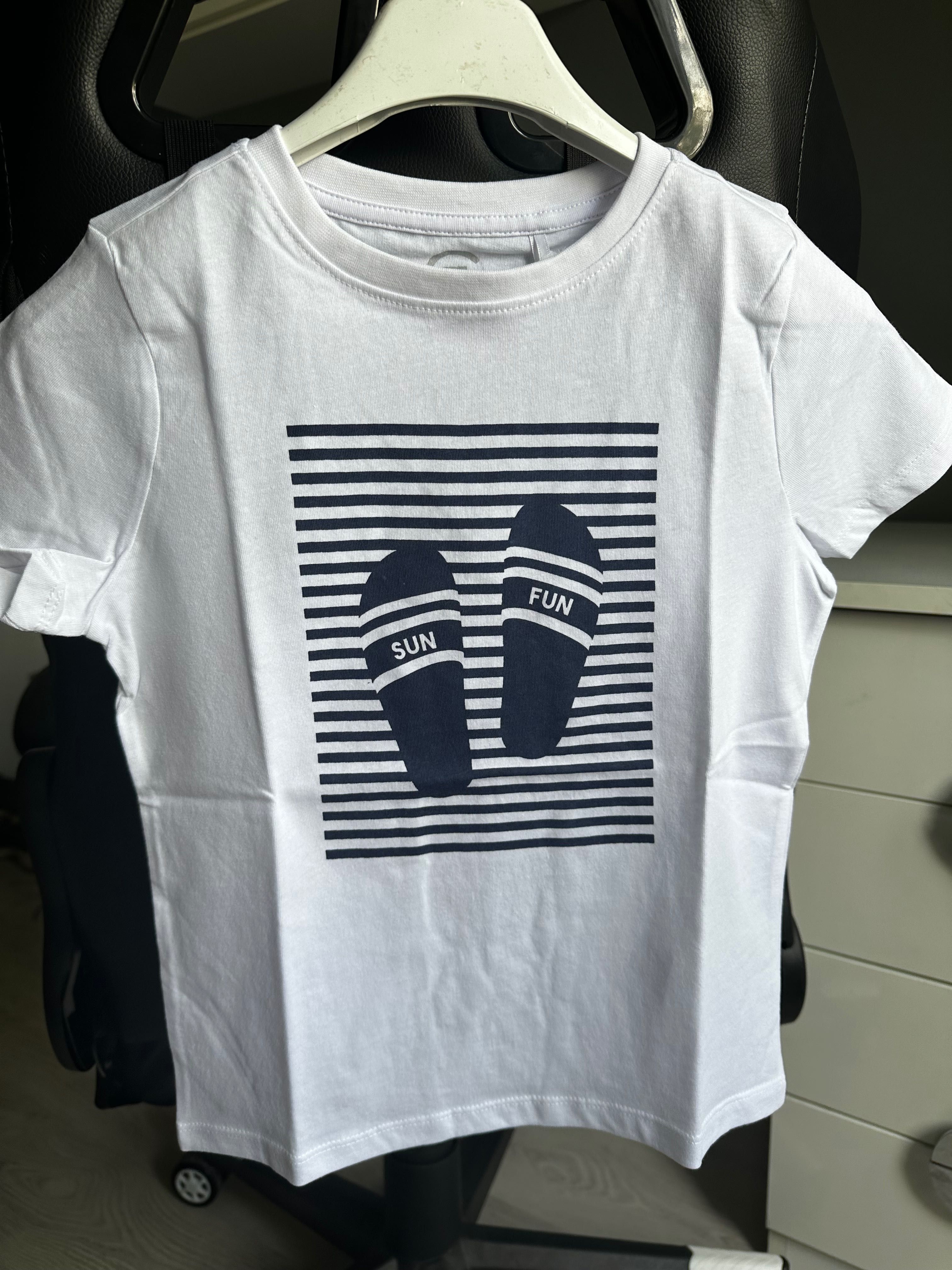 Biały T-shirt chłopięcy rozmiar 116 z 5 10 15