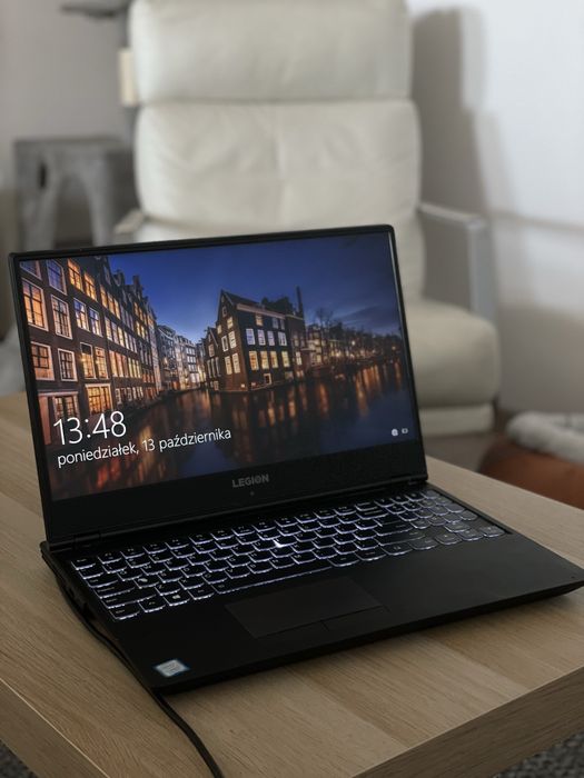 Lenovo Legion Y540 - 15IRH - i7 | RTX 2060 | 16 RAM | 512 GB SSD