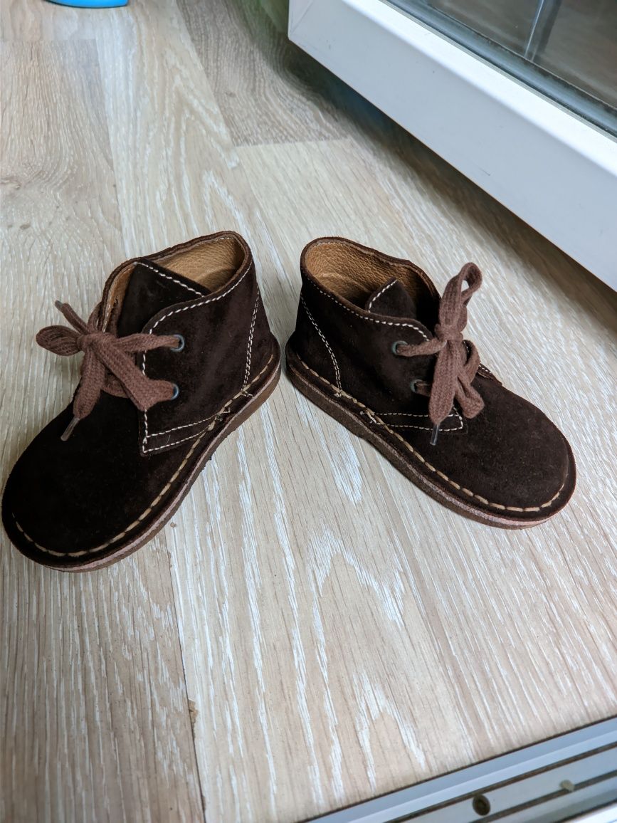 Дитячі осінні черевики