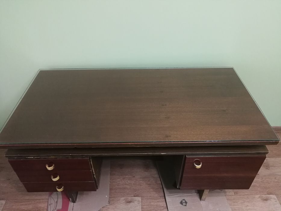 Стол письменный 2х тумбовый пр-ва ГДР