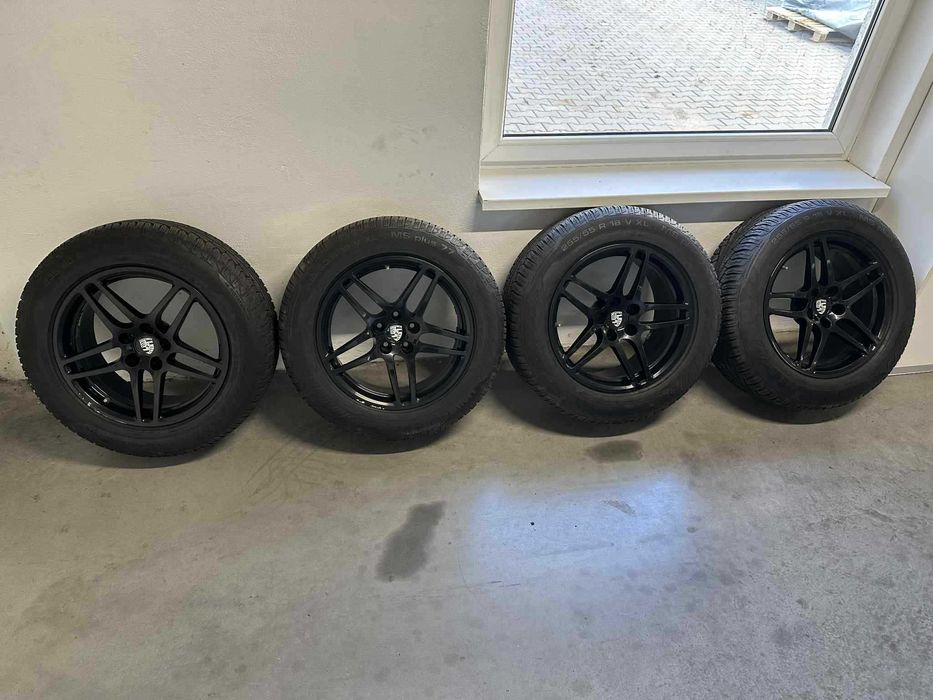 Zestaw kół zimowych PORSCHE MACAN 18cali TPMS ET21 8J 9J 5x112