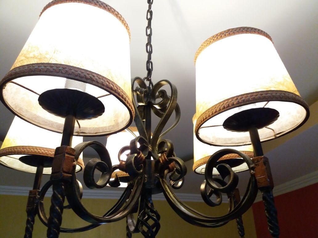 Lampa wisząca, żyrandol