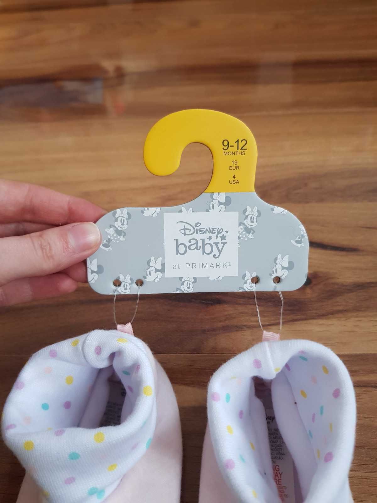 Kapcie ze skarpetowym ściągaczem Myszka Minnie Disney Baby 9-12 roz 19