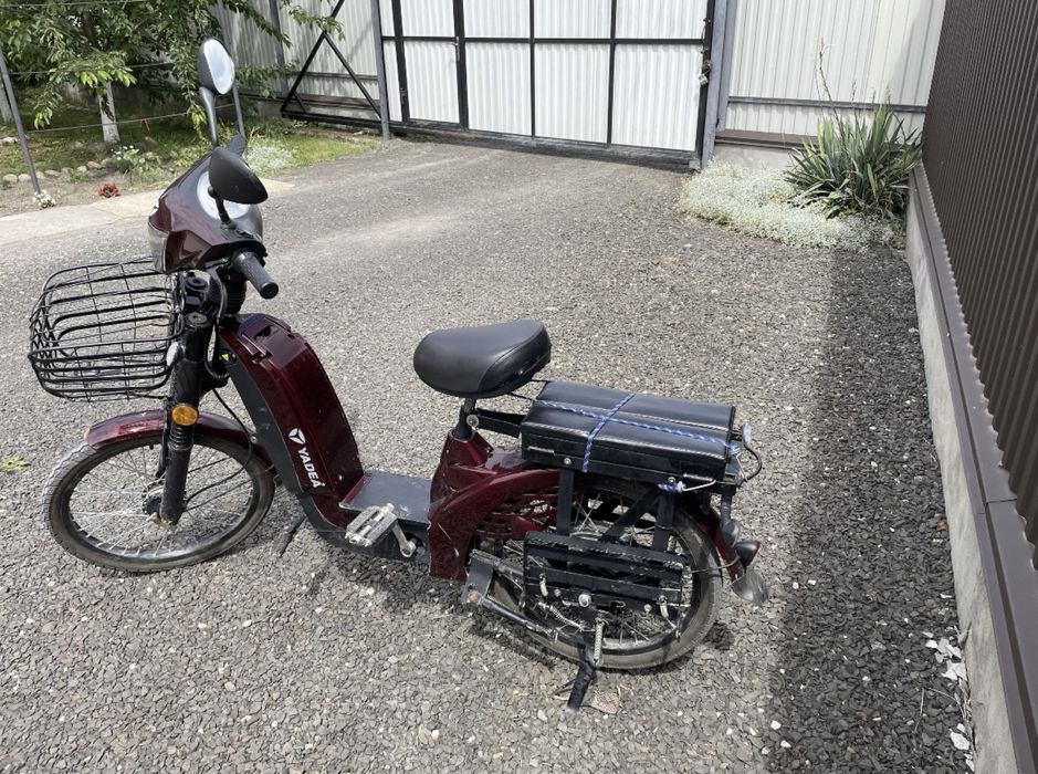 Електроскутер yadea