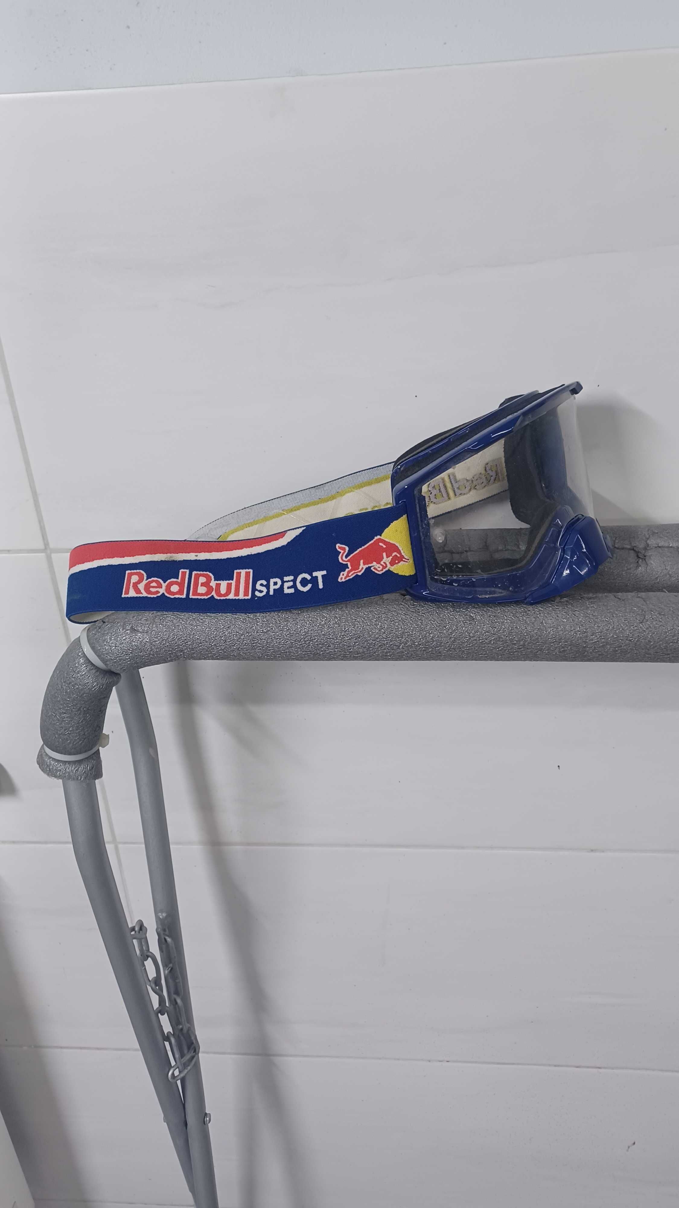 Kask Red Bull XXL+okulary