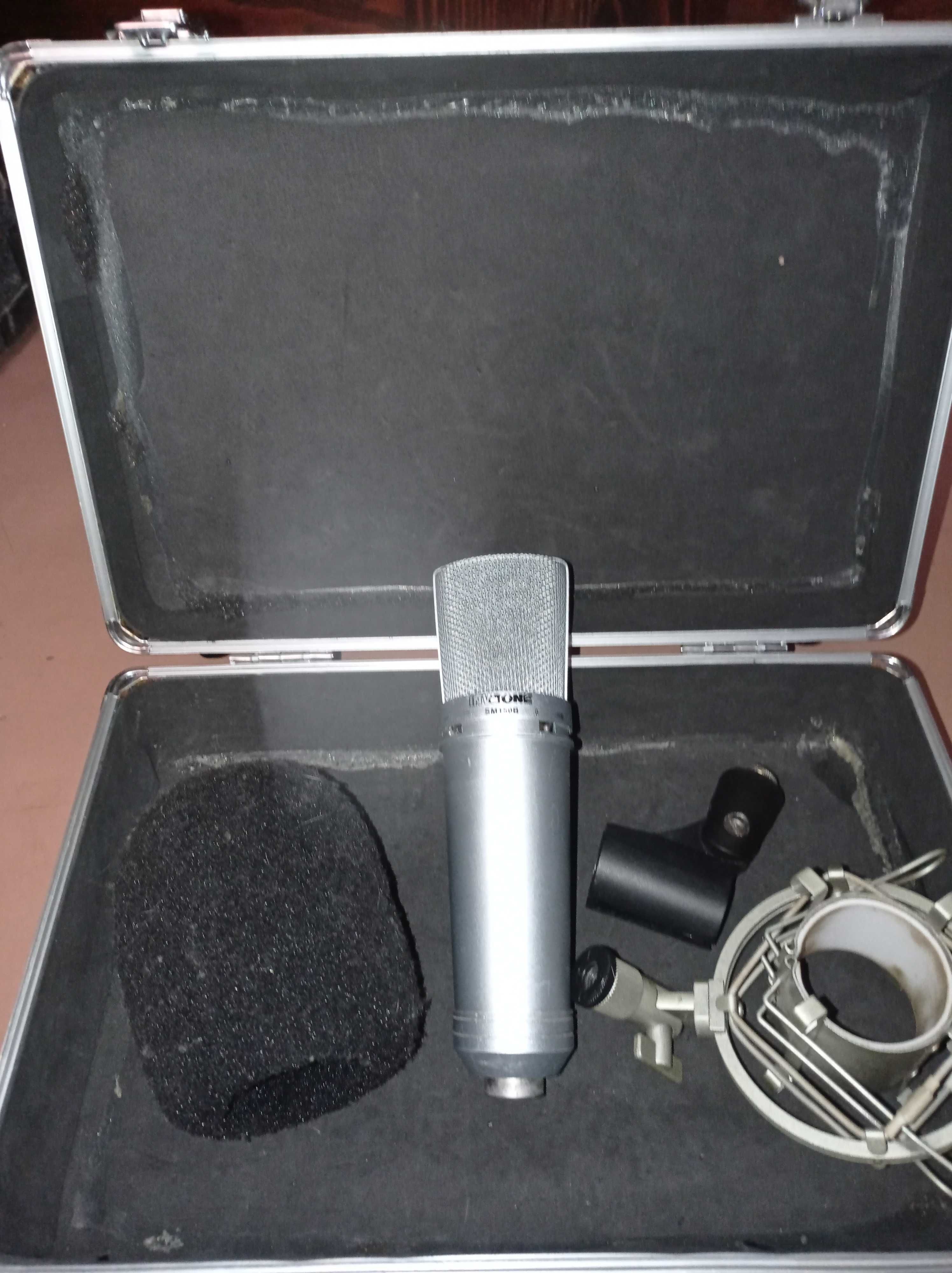 Продам студийный конденсаторный микрофон Invotone SM150B