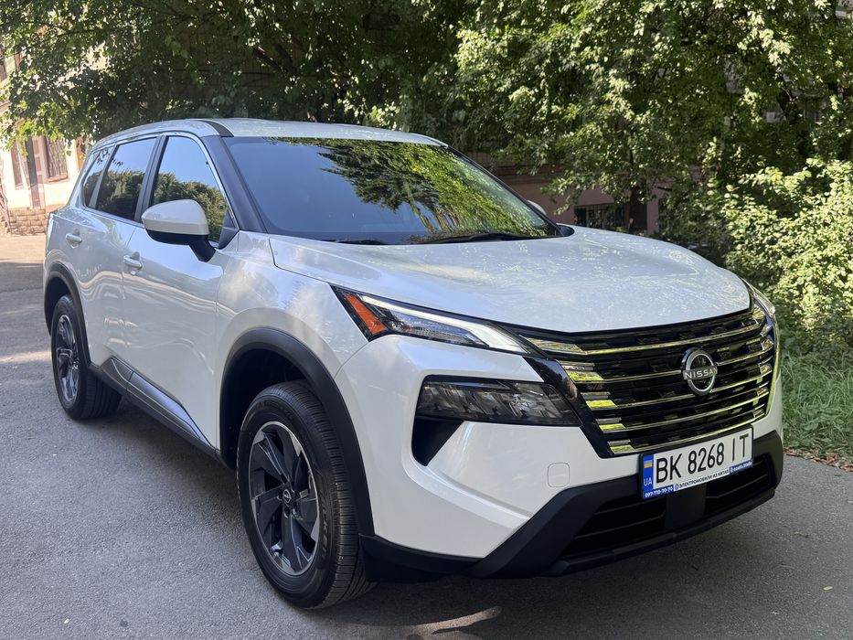 Nissan Rogue T33,2024 SV, майже нове авто