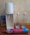 Soda Stream - zestaw Terra - saturator, 2 butelki, nowa butla z gazem