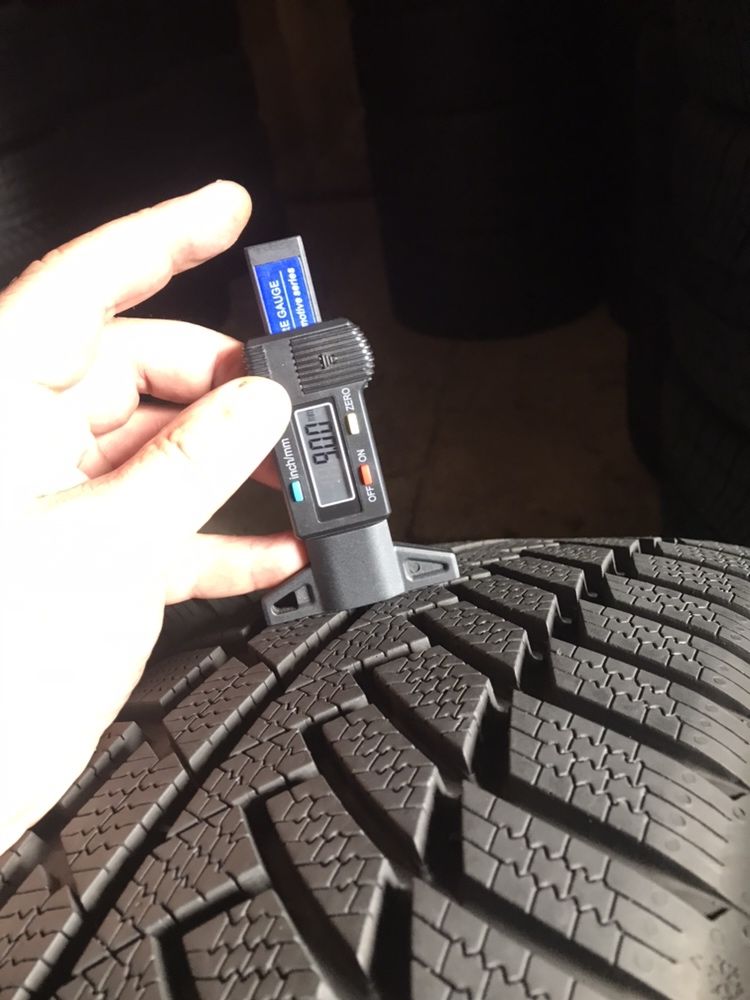 215/50/18 R18 Continental ContiWinterContact TS850P 4шт зима