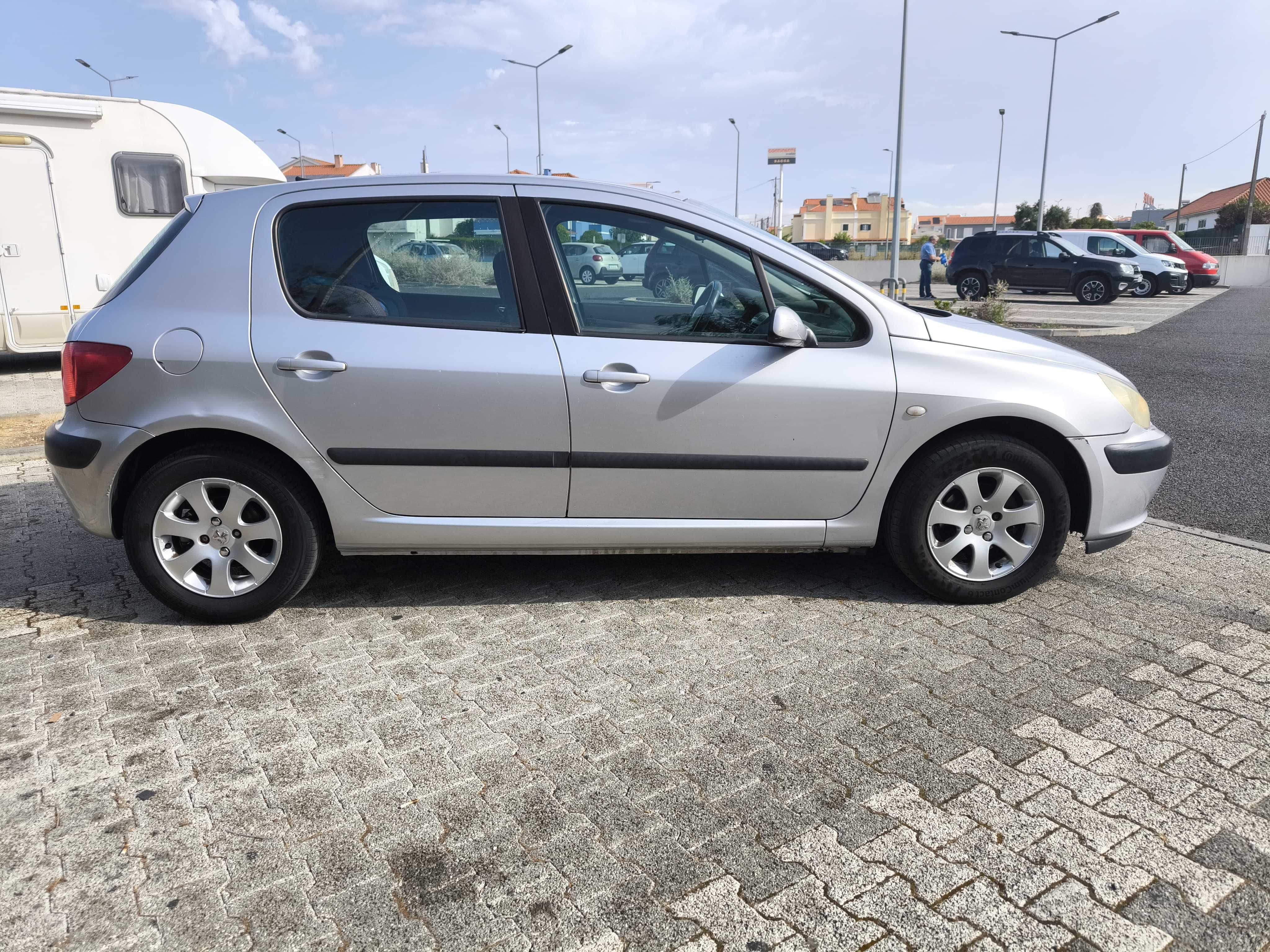 Peugeot 307 1.6 hdi 90cv (3 A/C) Hatchback