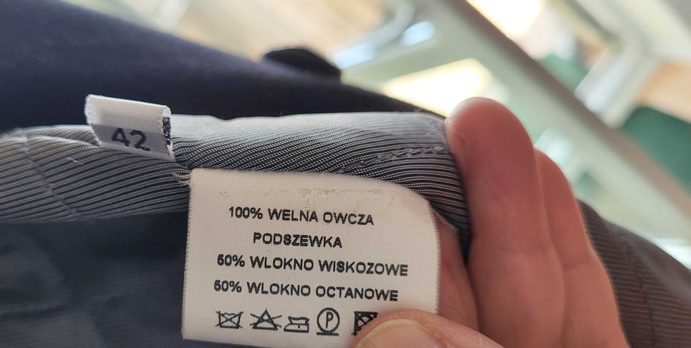 Płaszcz damski PABIA 100 % wełna owcza czarny