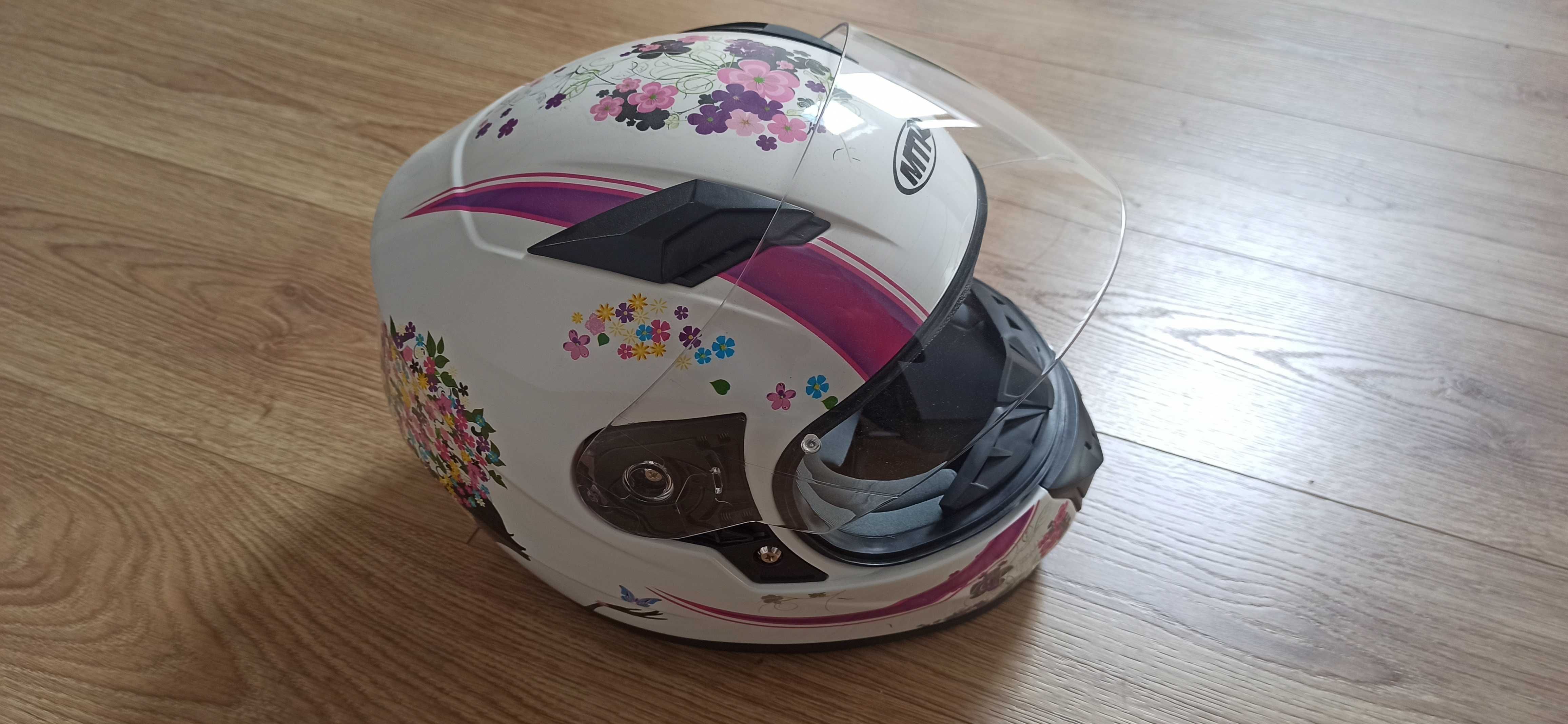 Kask MTR dziewczęcy rozmiar 53-54.