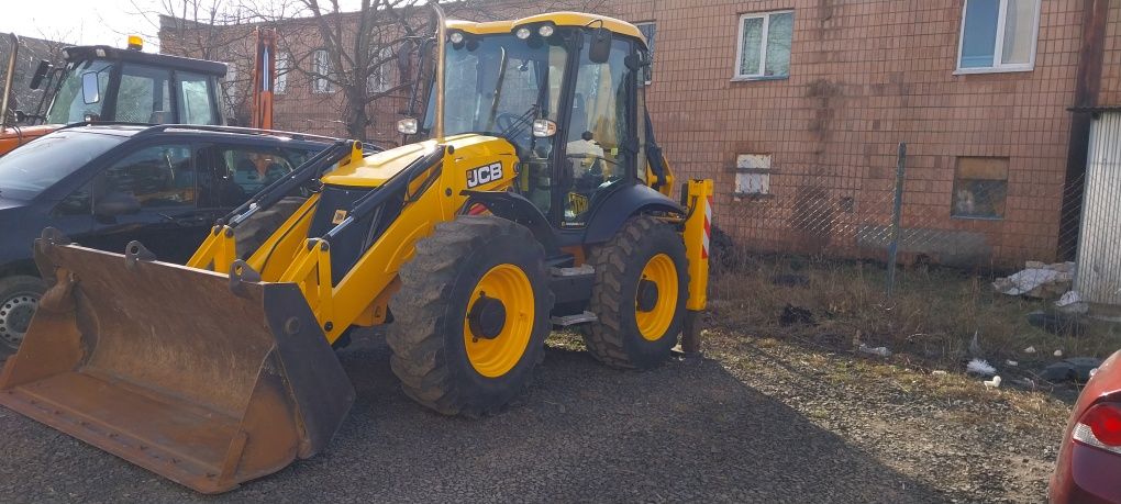 Продам JCB 4CX 2013р