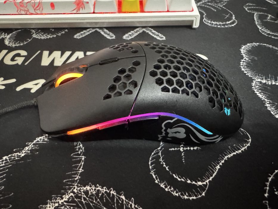 Rato Gaming Glorious Model O- Preto