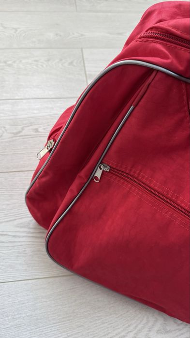 дорожня сумка, спортивна сумка