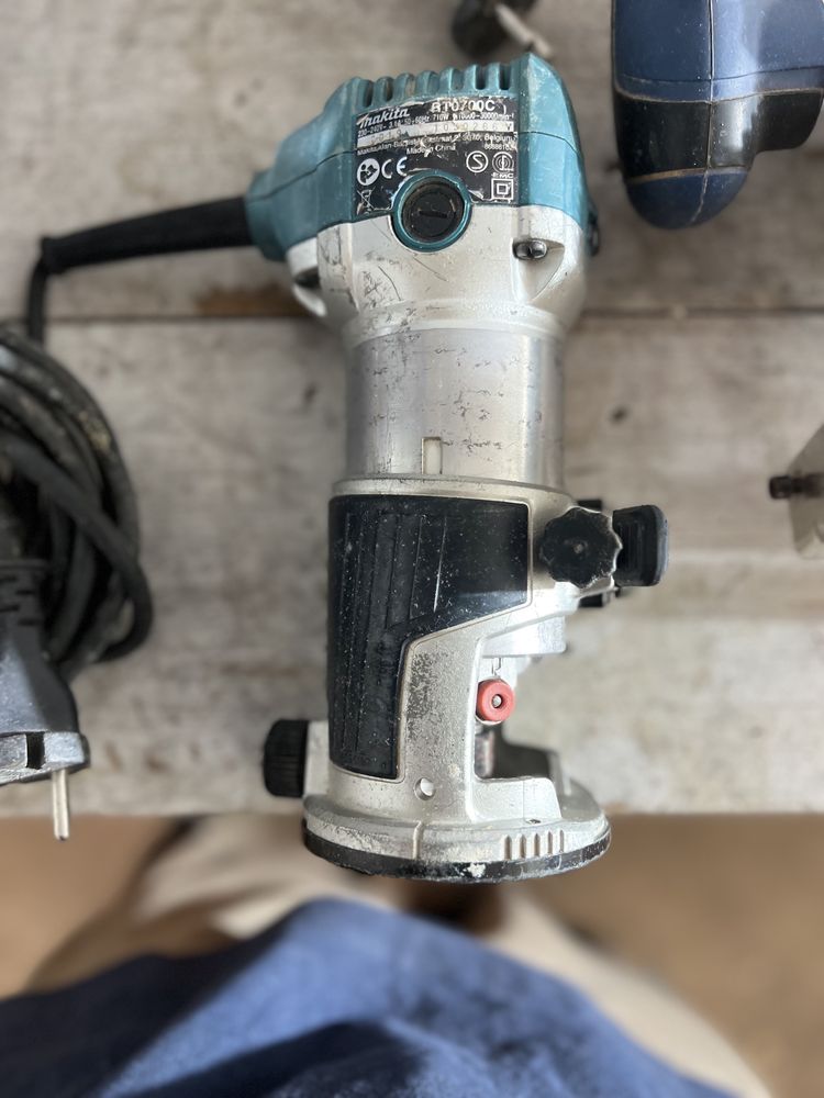 Tupis multifunções 710W makita