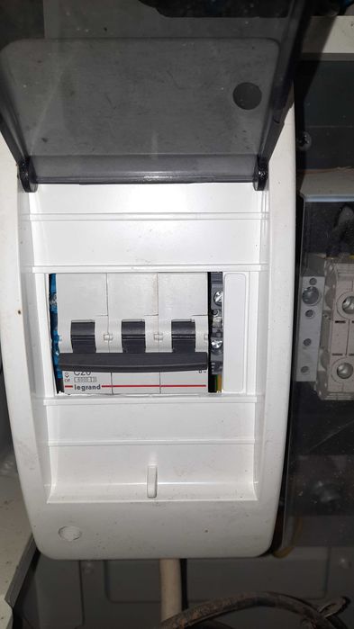 Skrzynka przyłączeniowa na prąd budowlany