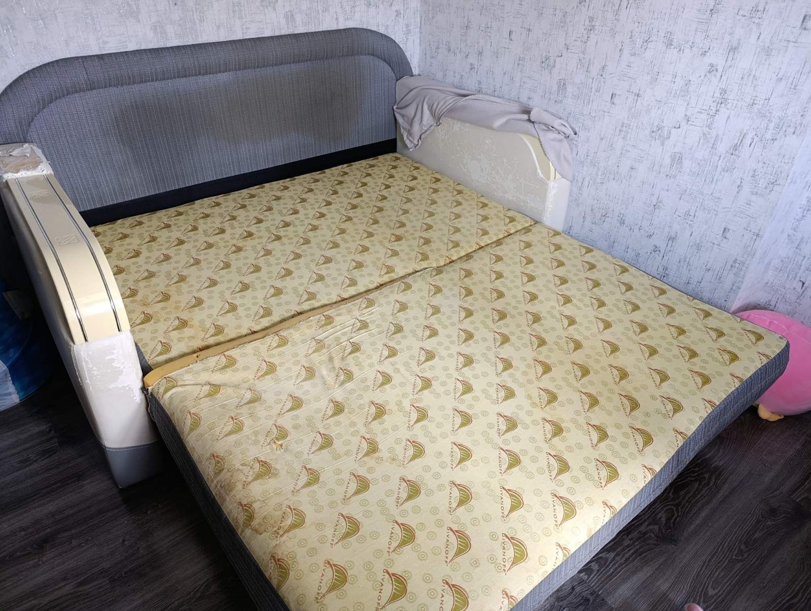 Розкладний Диван 1600х2000