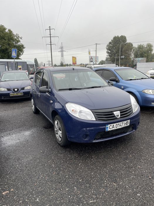 Dacia Sandero 2009p 1.4газ/бенз