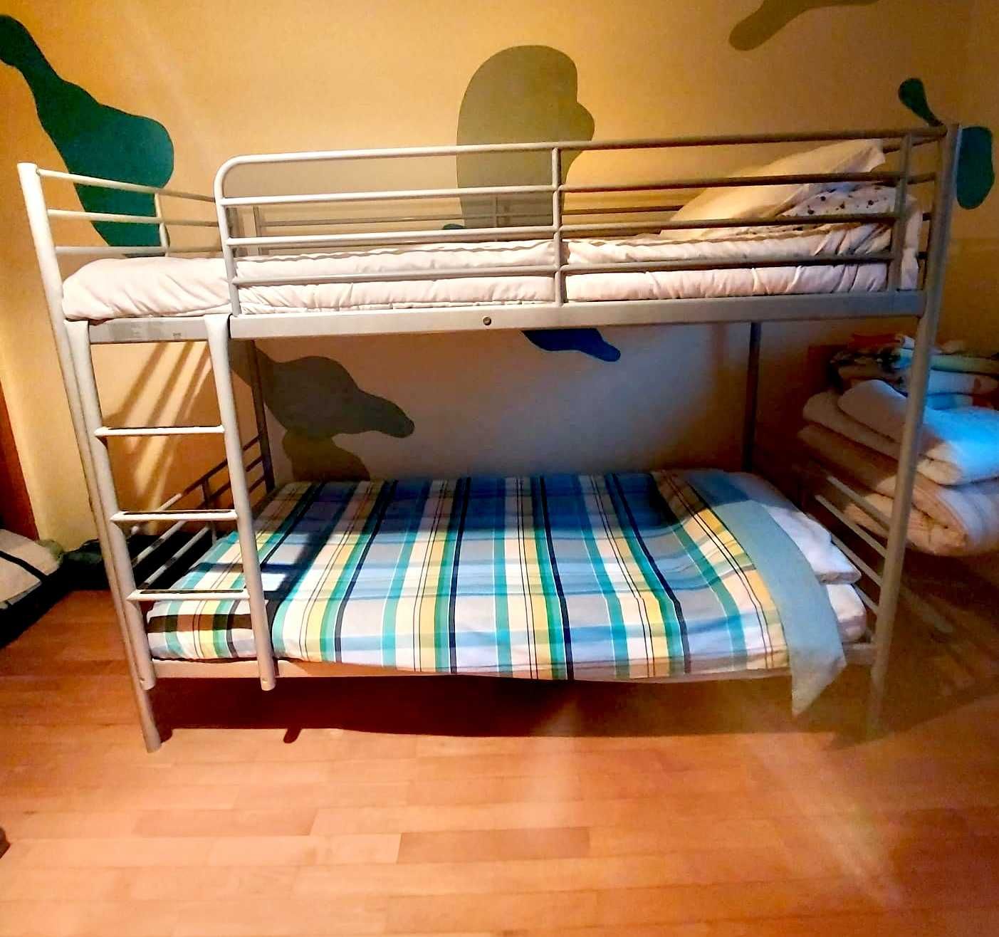 Beliche IKEA impecável