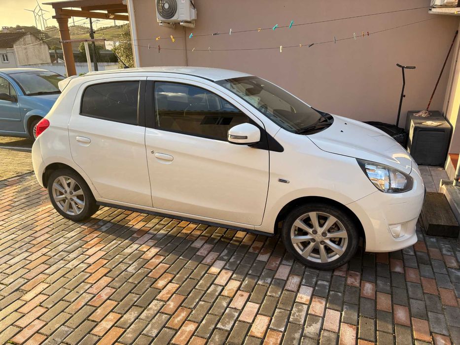 Mitsubishi Space Star - Super Económico com revisão feita