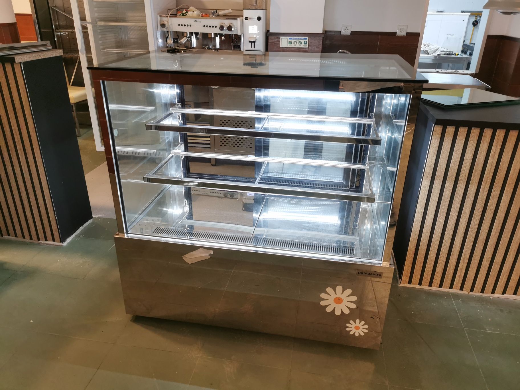 Vitrine refrigerada