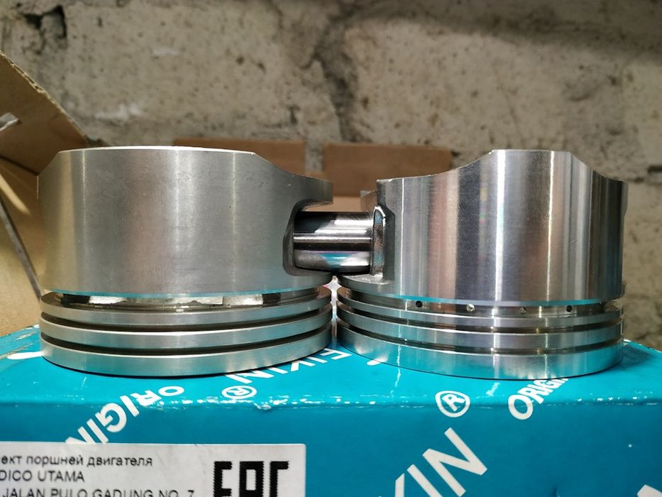 Модернізовані поршні+кіляця Mitsubishi Lancer 9.1.6 -4G18.поршневая