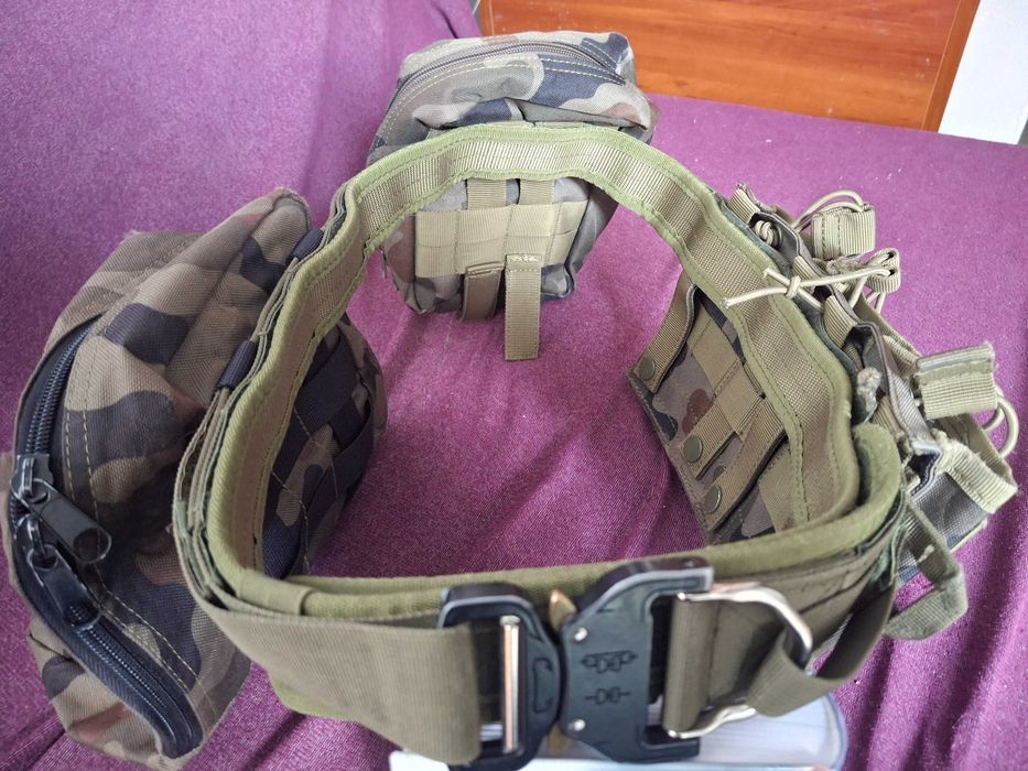 Pas taktyczny+ładownica+2xkieszeń cargo.
