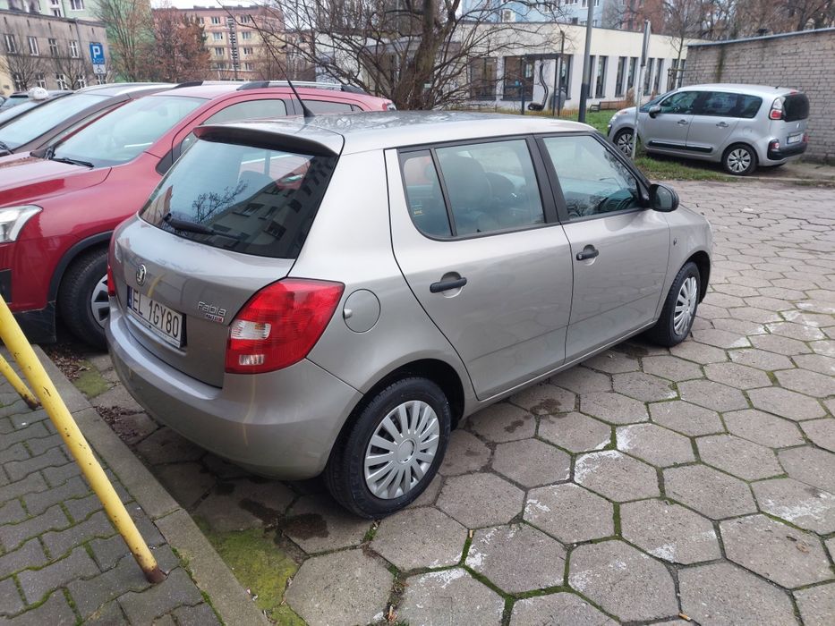 Skoda Fabia salon polska II właściciel niski przebieg bezwypadkowa 1.2