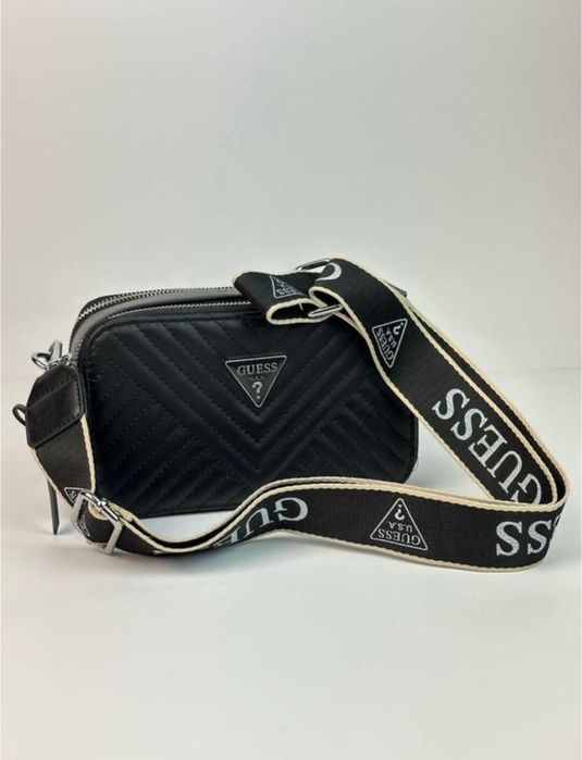 Жіноча сумка крос боді guess zippy snapshot black 20 х 8 х 12 см