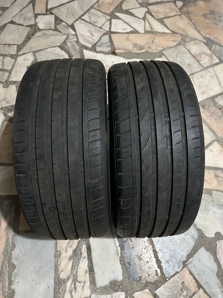 2 Pneus 225/35R19