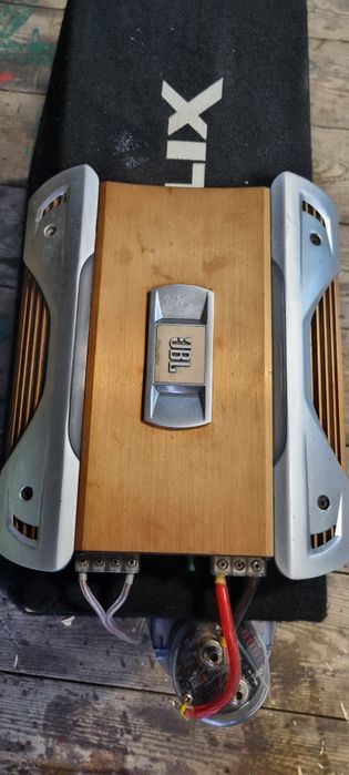 Subwoofer samochodowy